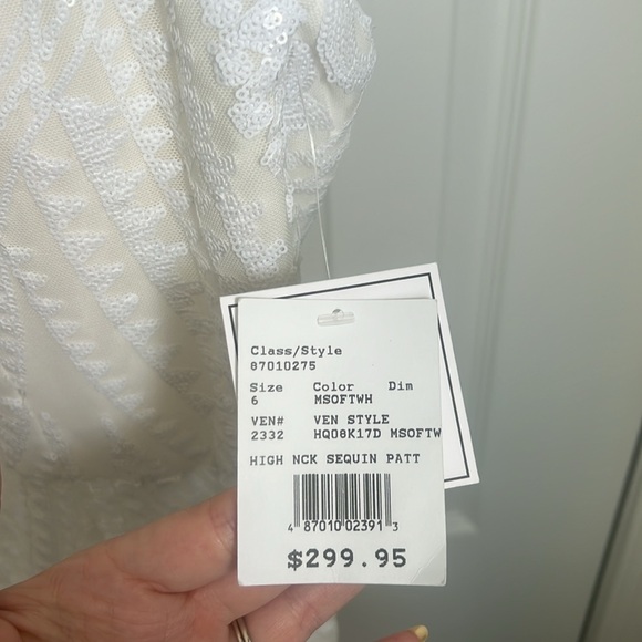 David’s Bridal long sequin white dress. Size 6. Tags on. - Picture 5 of 6